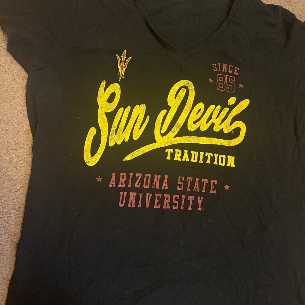 Sun Devils women’s t shirt. Never worn.